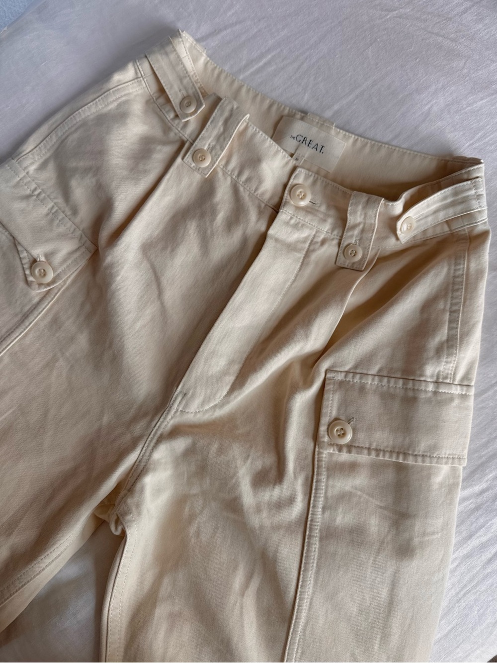THE GREAT. Cream Cargo Pants